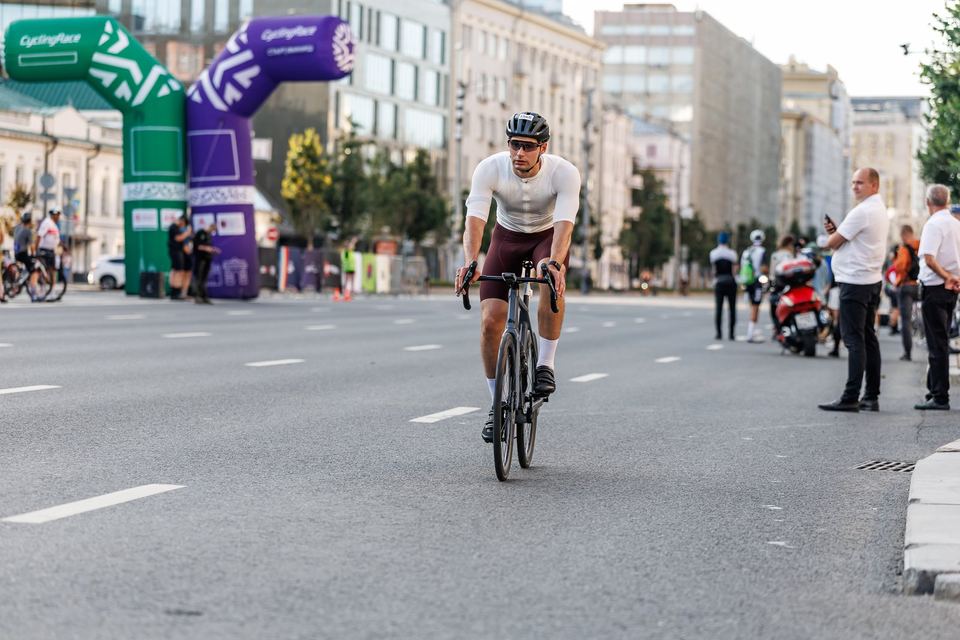 Фото df107a77ebb347b4aca0bc64aca8b96e с события Cyclingrace Вечернее Садовое
