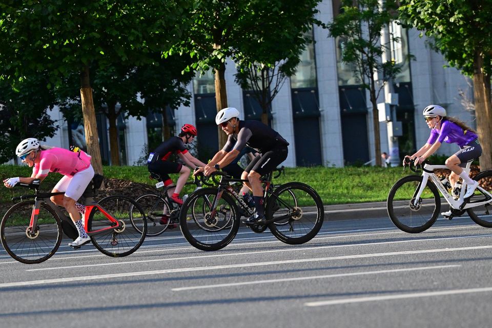 Фото 43f0b54dbcf14976b14df11ebbd35284 с события Cyclingrace Вечернее Садовое