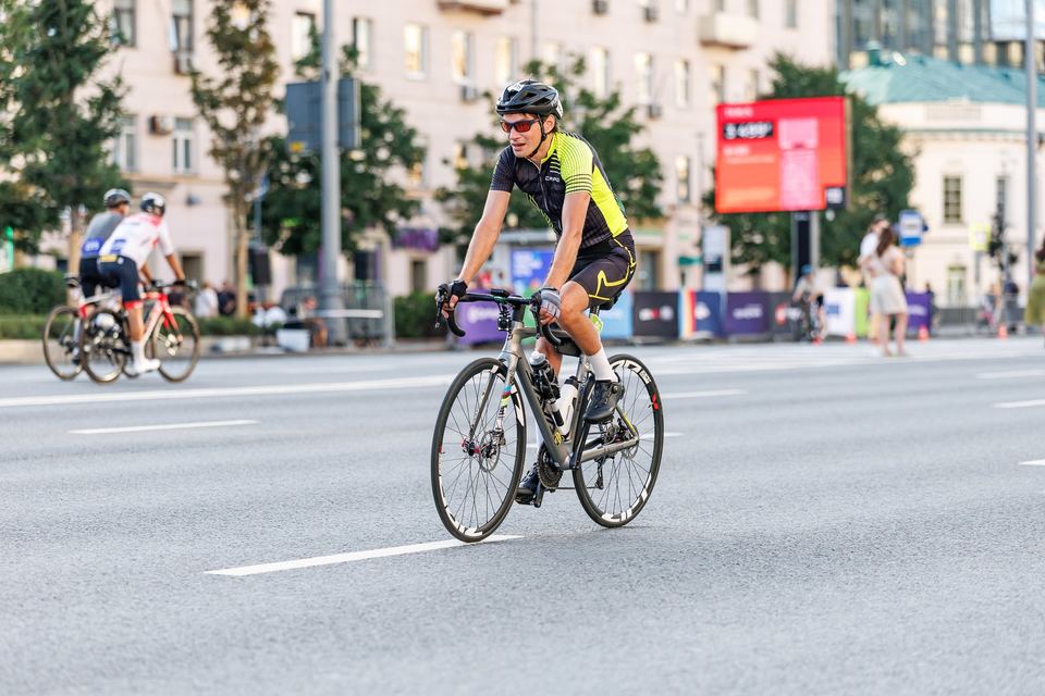 Фото 7c1835886e60461bb22ccf429f48d080 с события Cyclingrace Вечернее Садовое