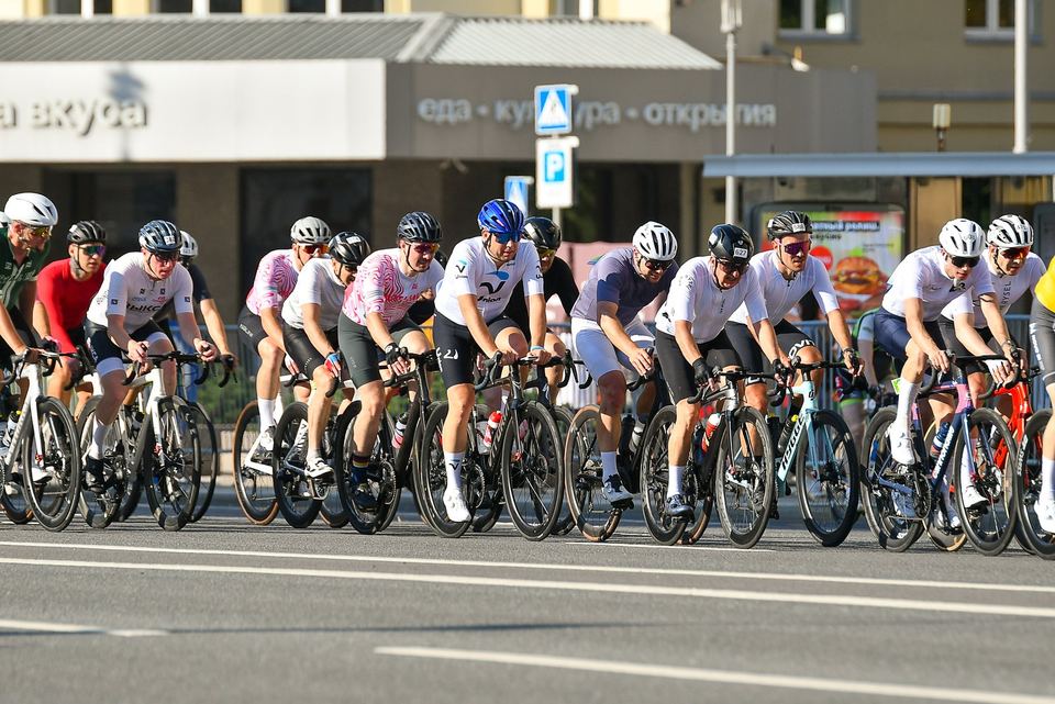 Фото 32311aaa8d2f46ce8d3e0725727a41c4 с события Cyclingrace Вечернее Садовое