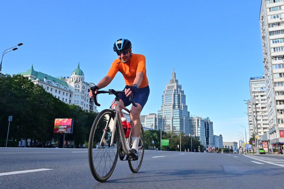 Фото 54b8dc10b7df460d8dfdd85e6b5b4742 с события Cyclingrace Вечернее Садовое