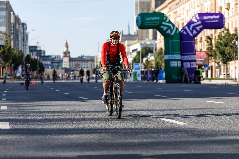 Фото a9b6ff45f4db46f29f2f4a3ccb0a27d4 с события Cyclingrace Вечернее Садовое