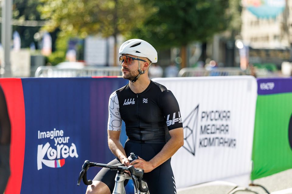 Фото 44ebfadea9f04719bdb82901c98c5ad0 с события Cyclingrace Вечернее Садовое