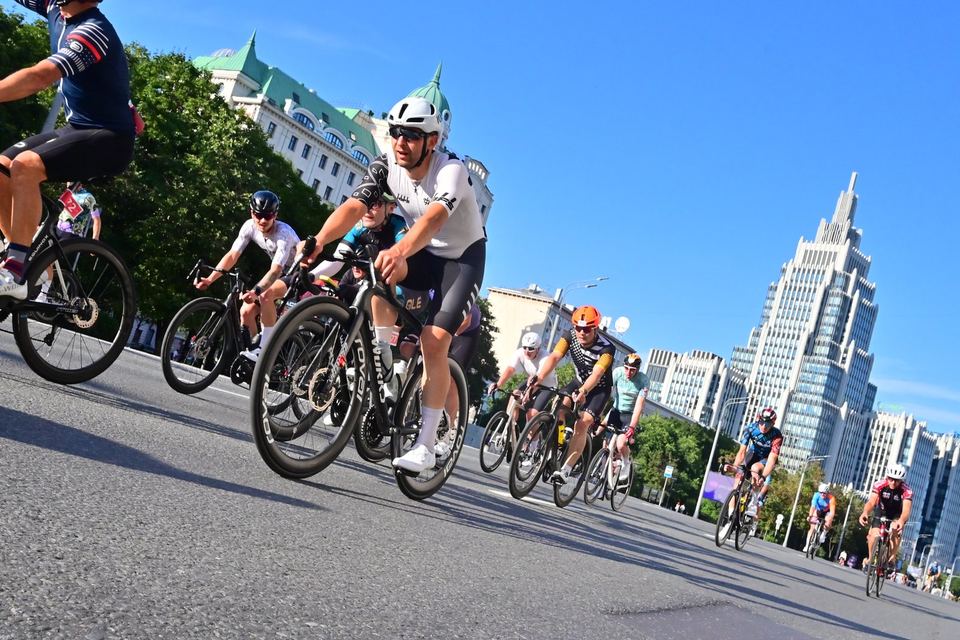 Фото aff998fab39b4273b9bf845847c8ce82 с события Cyclingrace Вечернее Садовое