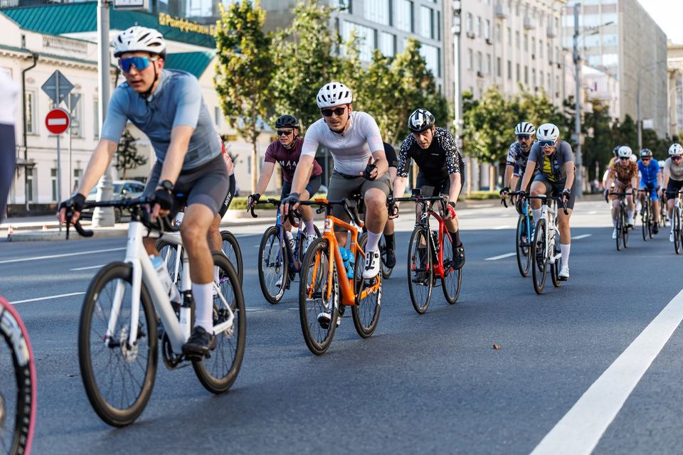 Фото 7b084e0859034cffa536b75457367e82 с события Cyclingrace Вечернее Садовое