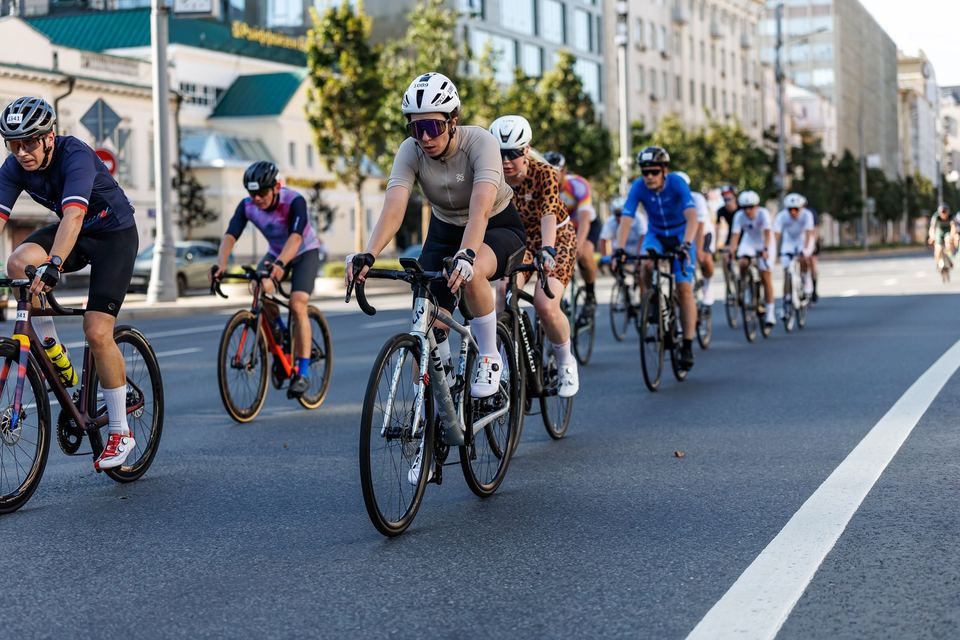 Фото 42a6deb5938a44879d90a975499a6c38 с события Cyclingrace Вечернее Садовое