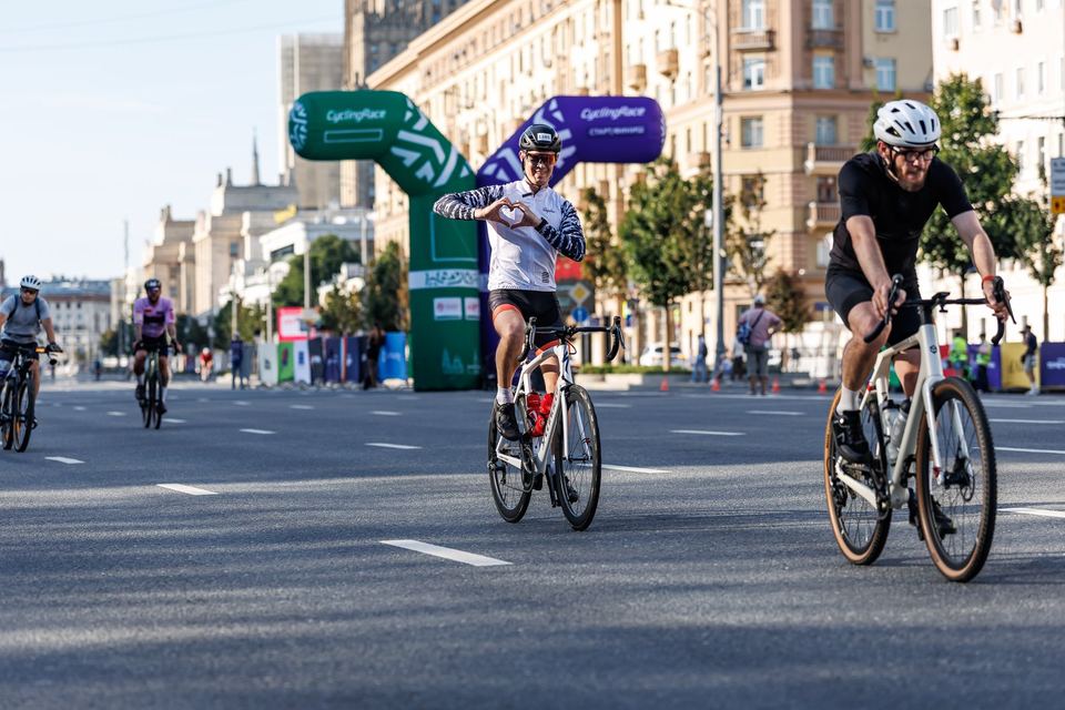 Фото fc0f632e1c6b4d47b3fdb37a3a3bf86a с события Cyclingrace Вечернее Садовое