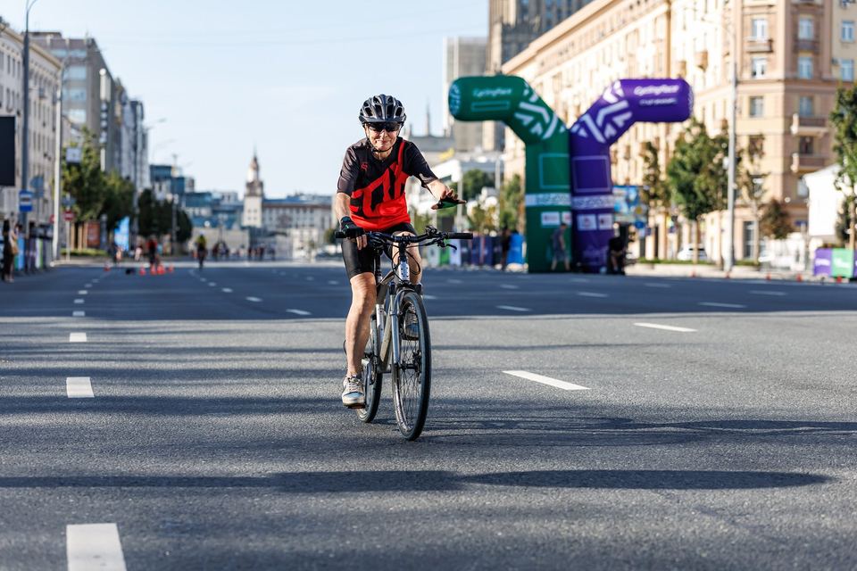 Фото 6b0fe7e6b64744d1ab12bc434dd266eb с события Cyclingrace Вечернее Садовое