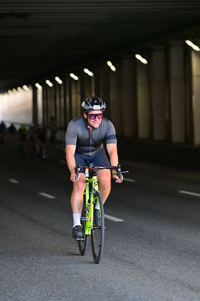 Фото c44fa7d3938443f8bbaea880e01afc06 с события Cyclingrace Вечернее Садовое