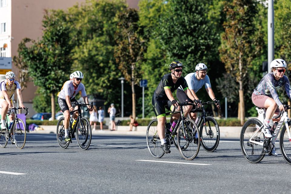 Фото bd8a912c35f34886803aea65d3d52560 с события Cyclingrace Вечернее Садовое