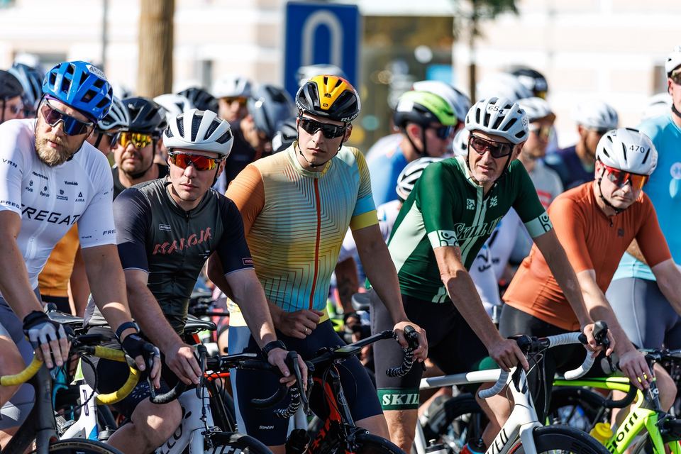 Фото 48c22cd14c2e40679a097f4fd4687653 с события Cyclingrace Вечернее Садовое