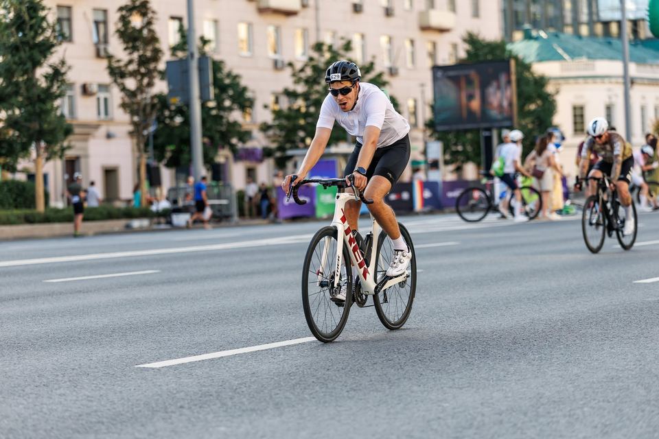 Фото 9681611fcda844d99e67dddbd6e42692 с события Cyclingrace Вечернее Садовое
