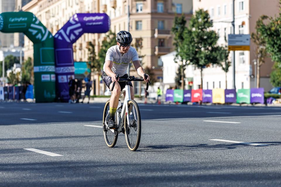 Фото 1f32a96f36184d37a727dceb05edbeb4 с события Cyclingrace Вечернее Садовое