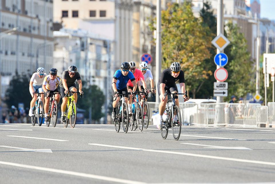 Фото d3e2eb0de50b4e2c9aa9415b9c1ecf56 с события Cyclingrace Вечернее Садовое