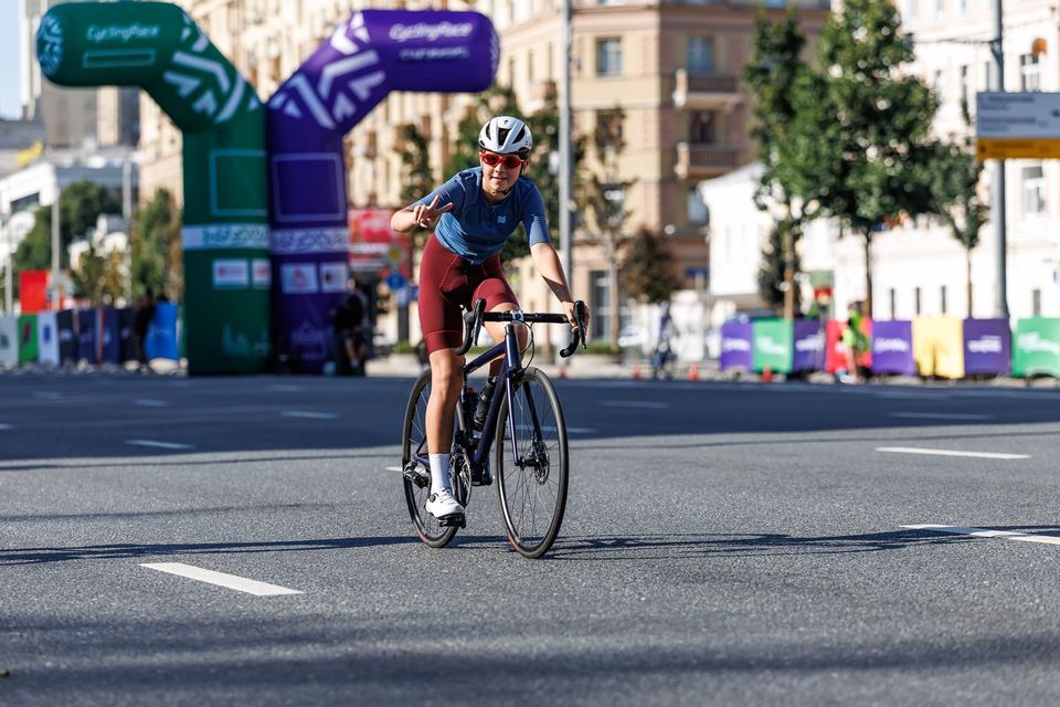 Фото d161315b1f6f4ce8a6e2717bf0fe2e12 с события Cyclingrace Вечернее Садовое