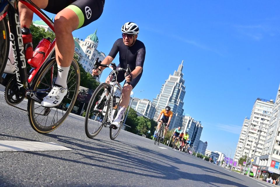 Фото 9cb8f8ffbfc74a658e0a83bb5fef61cf с события Cyclingrace Вечернее Садовое