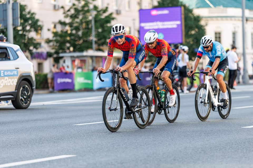 Фото 3c9b792aeb7441e4b68d609d3c7807ab с события Cyclingrace Вечернее Садовое