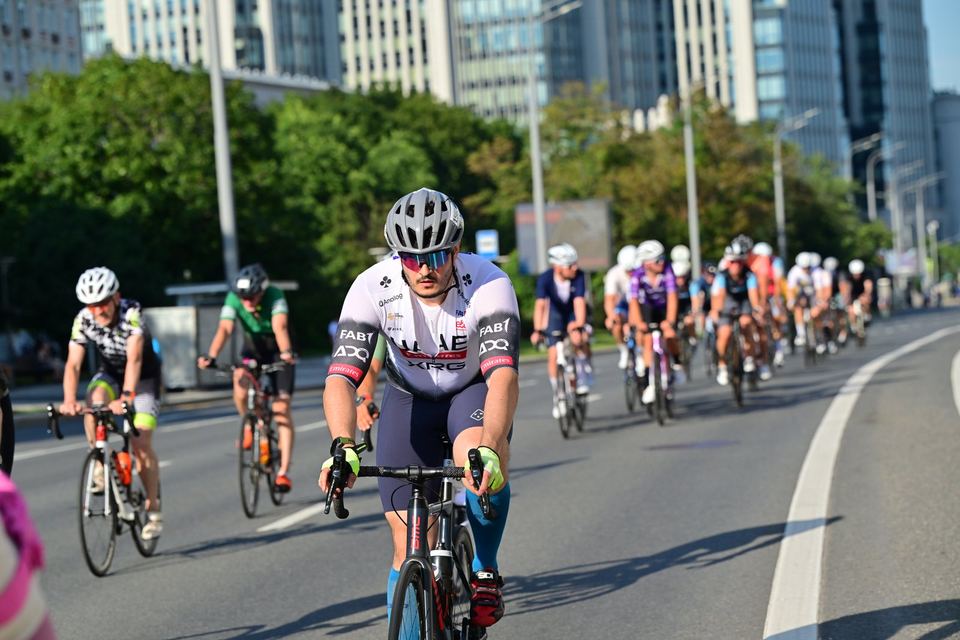 Фото 2c14728928b840568e2c3d6390fcfda1 с события Cyclingrace Вечернее Садовое