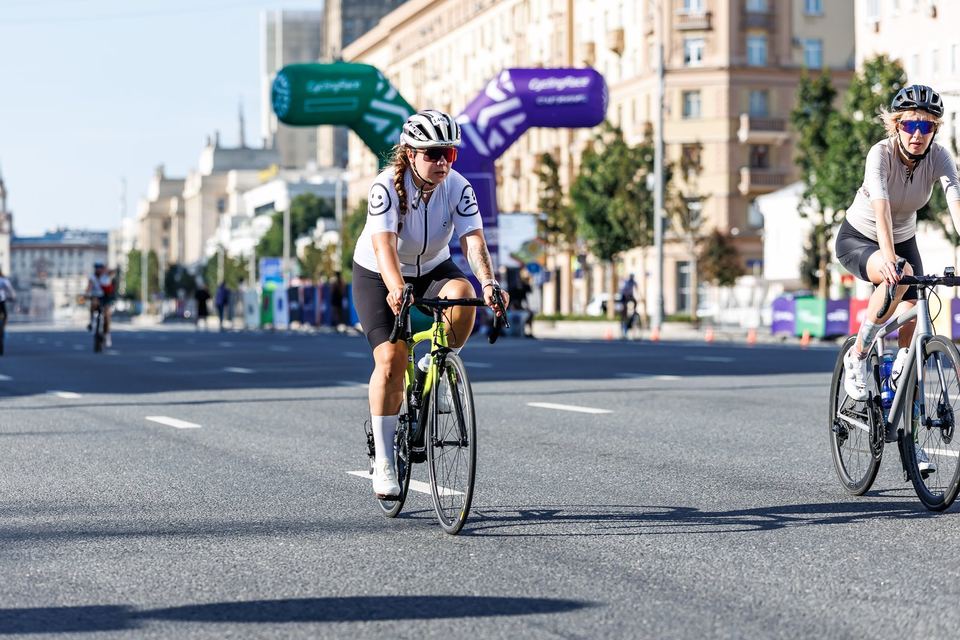 Фото e4c96f06ecbc43f39e3d67ffc2fbc18f с события Cyclingrace Вечернее Садовое
