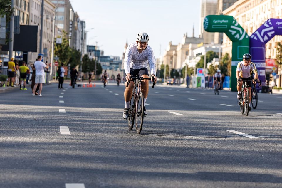Фото 78ab72bca8bb4e8cb39cca819c3efe1d с события Cyclingrace Вечернее Садовое