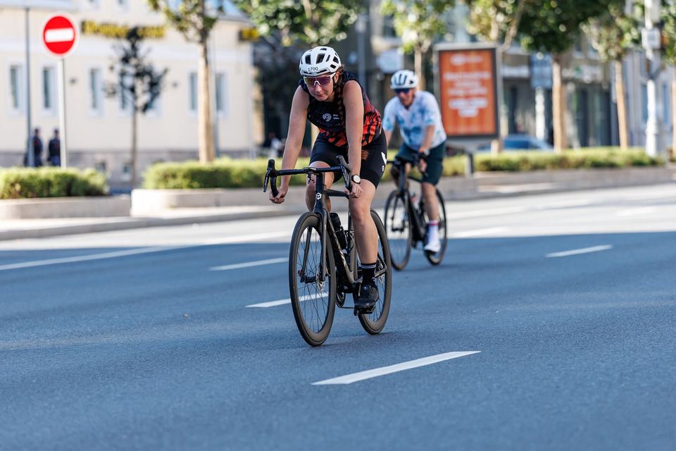 Фото 5aab132b8bec4716ab4add21f02bb13c с события Cyclingrace Вечернее Садовое