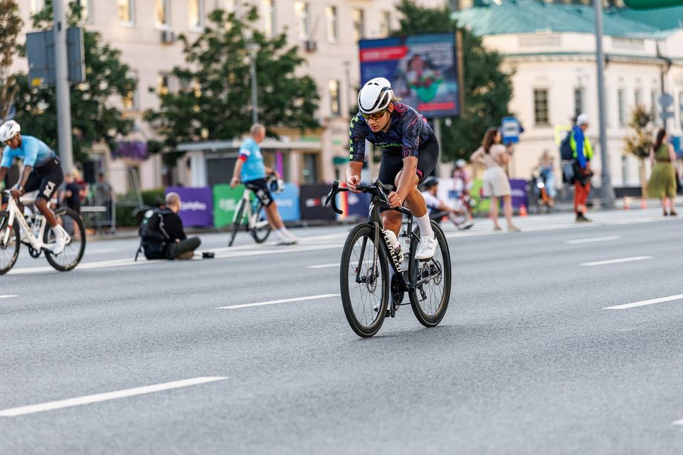 Фото bf76dddb71e74e84bdf3d1b45c21e3c9 с события Cyclingrace Вечернее Садовое