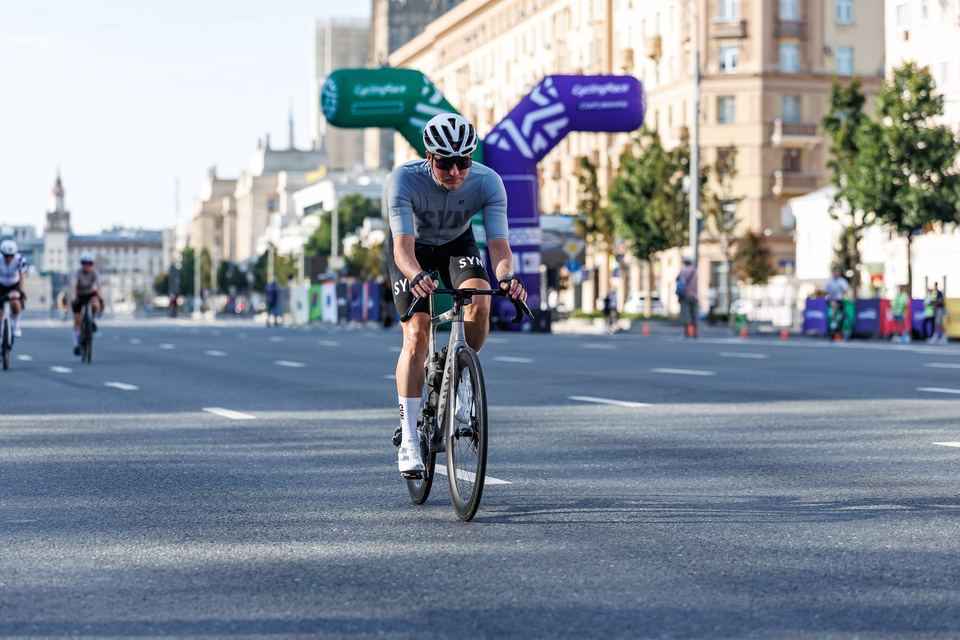 Фото 9934e4996b57419a80fbd5e6193414e1 с события Cyclingrace Вечернее Садовое