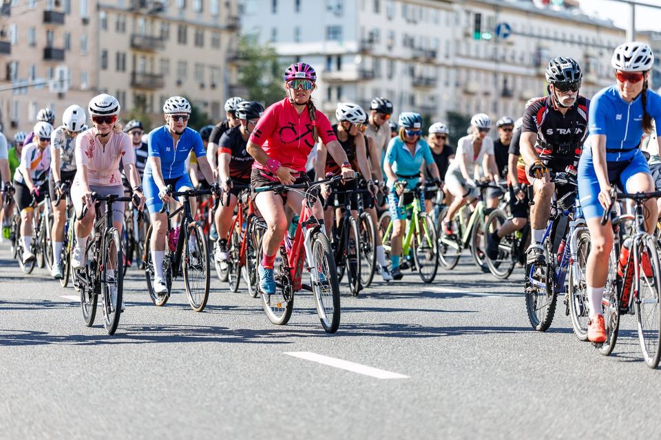 Фото 0498f2808e6c40a7a0371e63e7af9aa8 с события Cyclingrace Вечернее Садовое