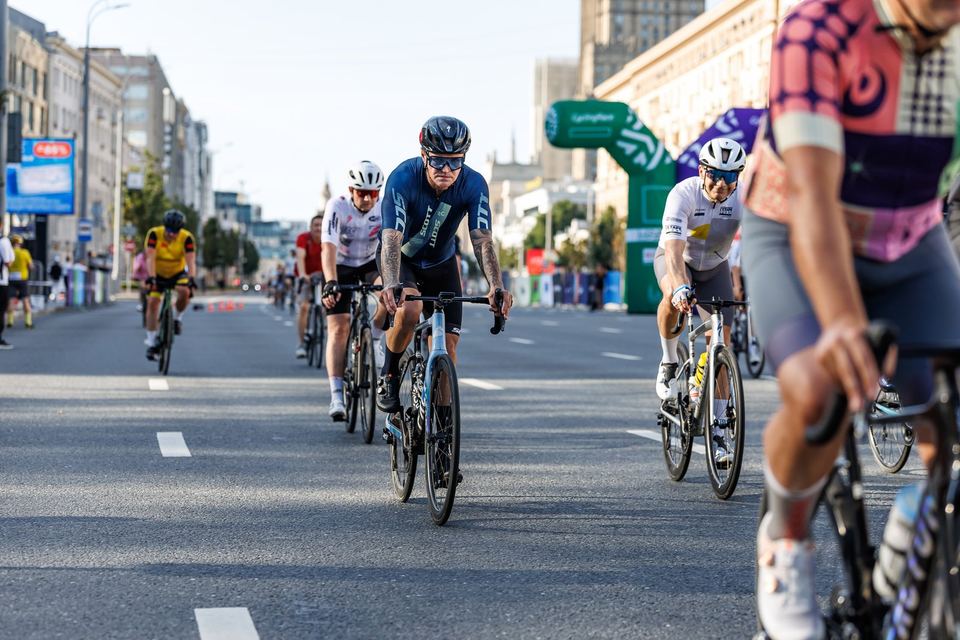 Фото 2611700dd8f74120b0eb65154824a6d7 с события Cyclingrace Вечернее Садовое