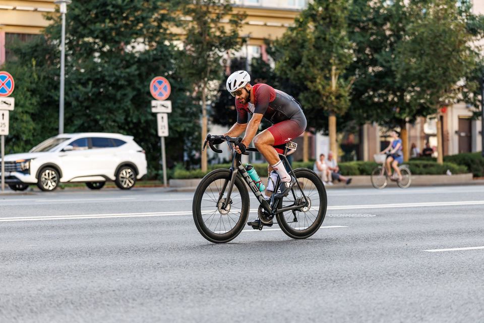 Фото 6ae0c9a90c0b44698f701170b686c1d9 с события Cyclingrace Вечернее Садовое