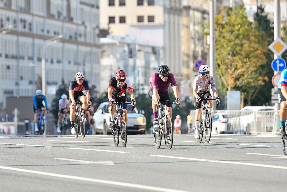 Фото cd0d641d245f41aa810db698d31d8932 с события Cyclingrace Вечернее Садовое