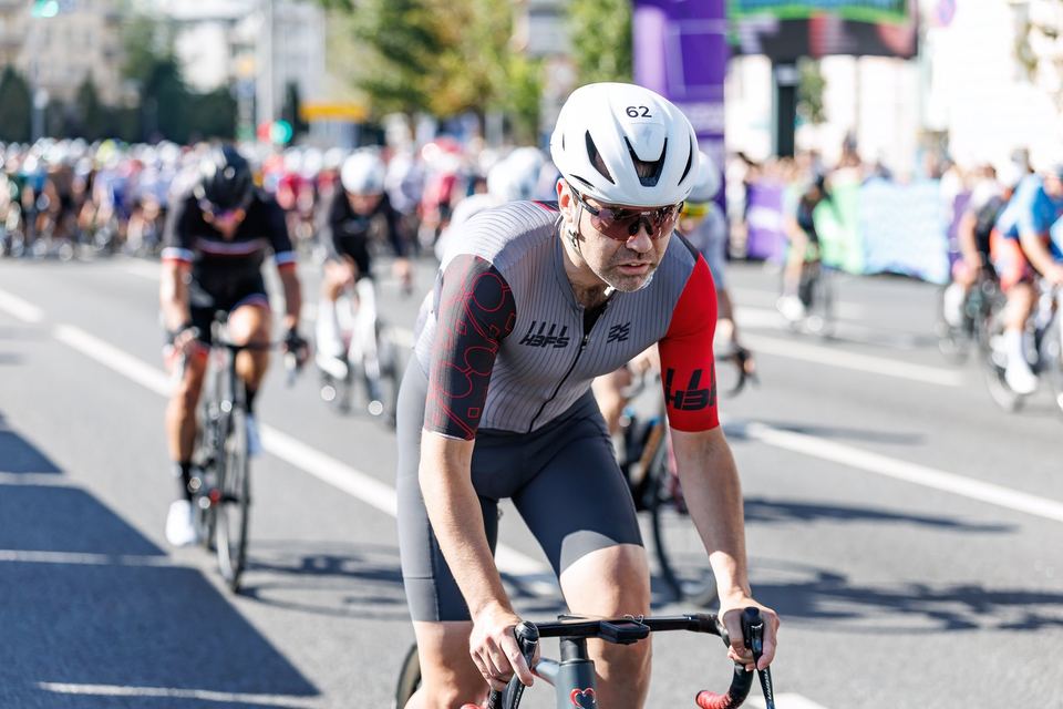 Фото 23f2488656ed4ffebd58e334c7986e30 с события Cyclingrace Вечернее Садовое