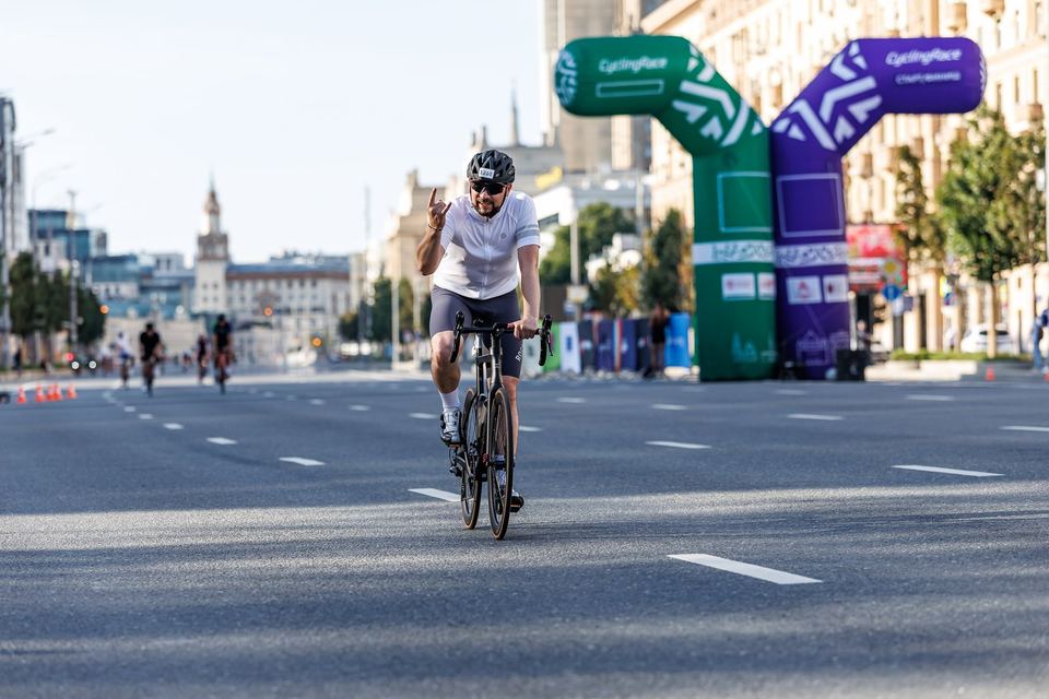 Фото 07033a68069044bf815f363c877271d2 с события Cyclingrace Вечернее Садовое