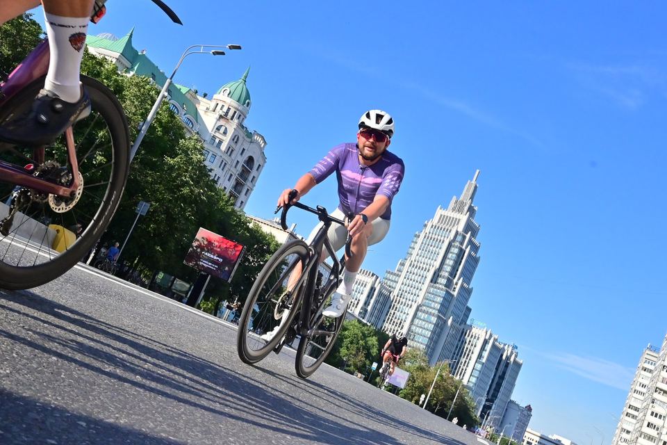 Фото 52c783f1fa214ca7909a54fe5a6bba1a с события Cyclingrace Вечернее Садовое