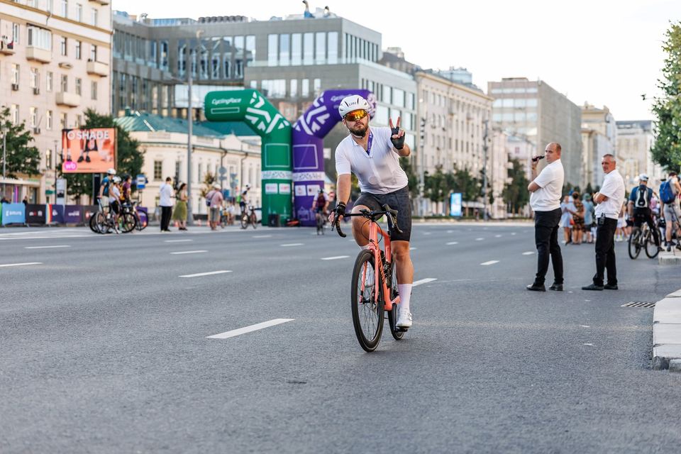 Фото 33c3859d38a144379ab471320f9f510a с события Cyclingrace Вечернее Садовое