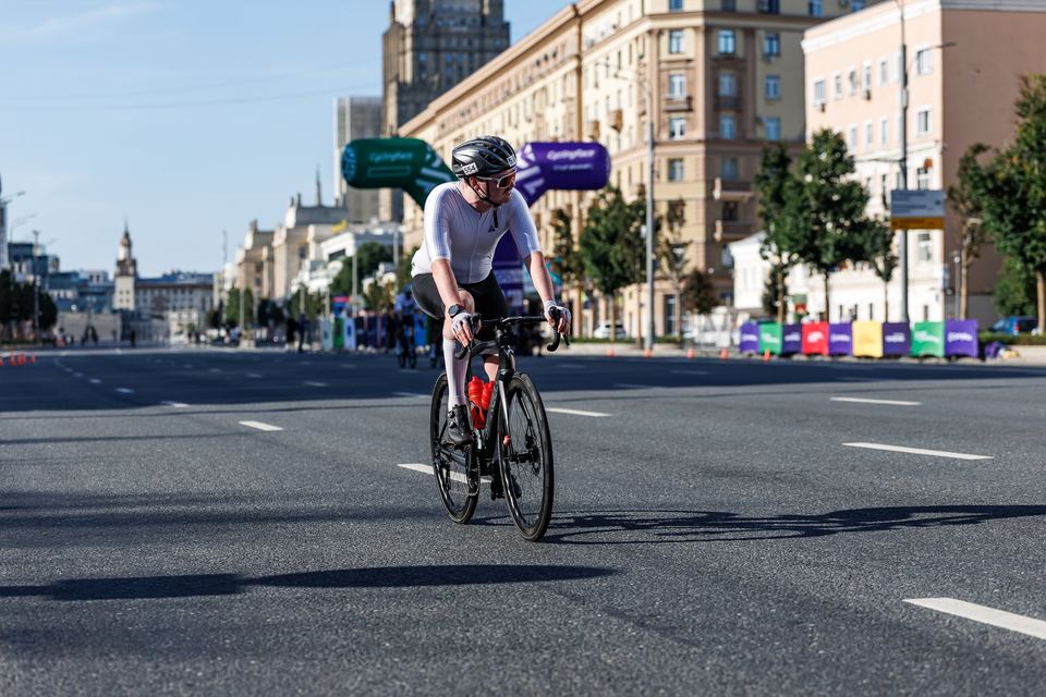 Фото 8de361534dd843d7a785e4522f8a6fb7 с события Cyclingrace Вечернее Садовое