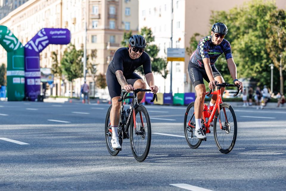 Фото 364e47c283c843398bab3db47b60cf34 с события Cyclingrace Вечернее Садовое
