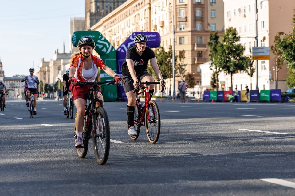 Фото bd25bb9e09f14a13ad9b2e87555ef979 с события Cyclingrace Вечернее Садовое