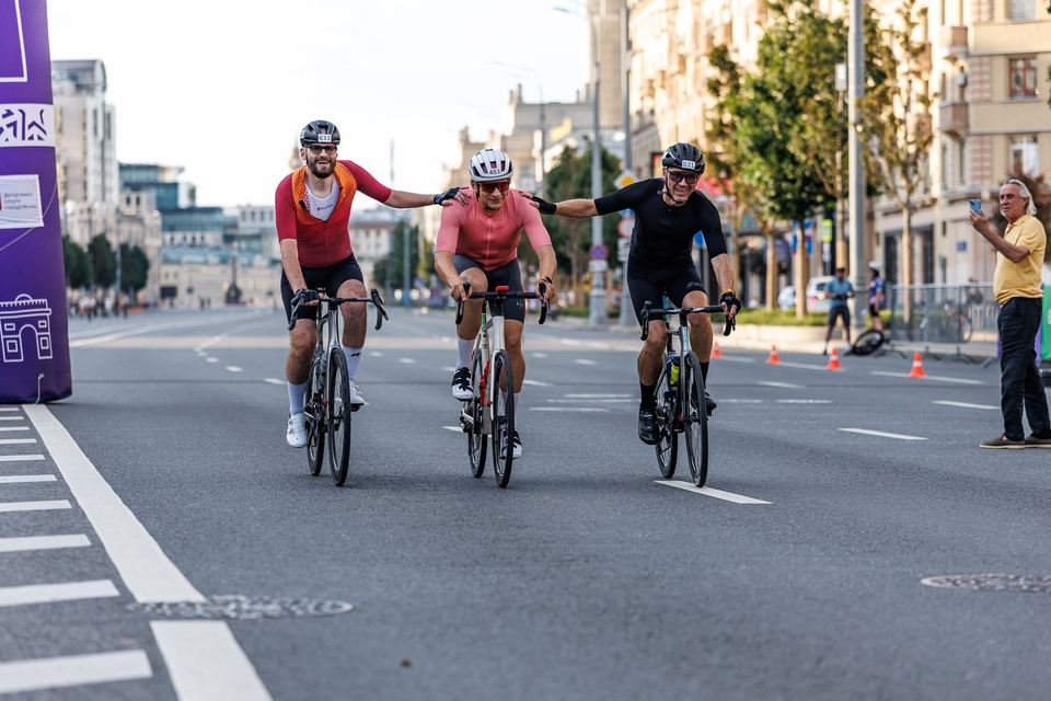 Фото c2c2d9ac0dc240e89d1717ec76630a3d с события Cyclingrace Вечернее Садовое