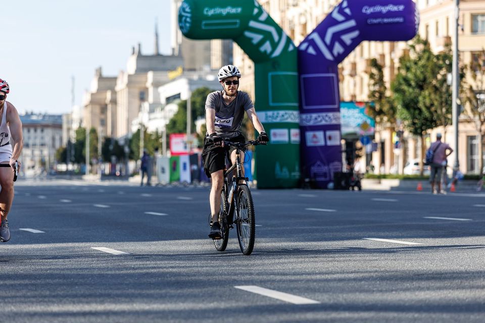 Фото 290a67e8594e491c9a9eeba929661f80 с события Cyclingrace Вечернее Садовое