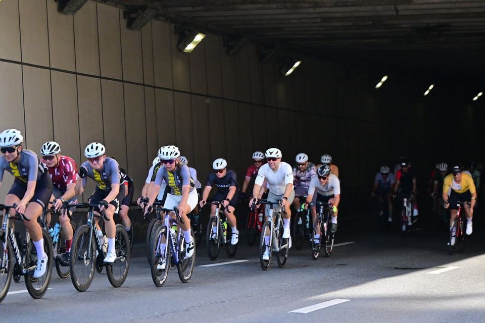 Фото d6e5f4557d494cef9cc481b55bd7f796 с события Cyclingrace Вечернее Садовое