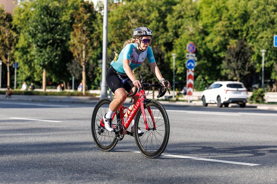 Фото 2c9000138d6544f78eafd3ad7986ce09 с события Cyclingrace Вечернее Садовое