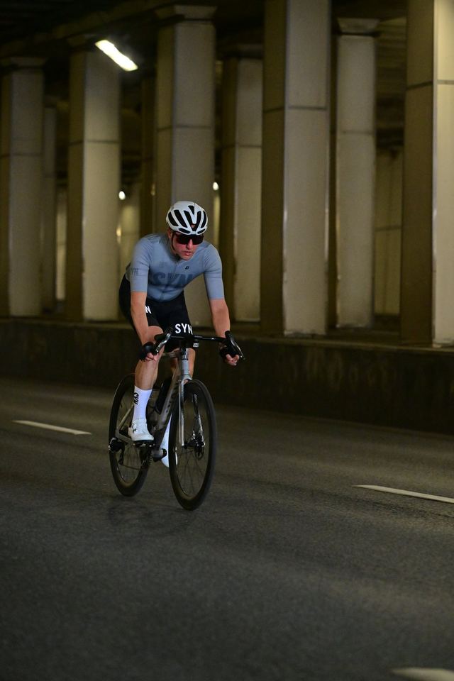 Фото 198e8b4688884fb4b19f98a9654c19e6 с события Cyclingrace Вечернее Садовое
