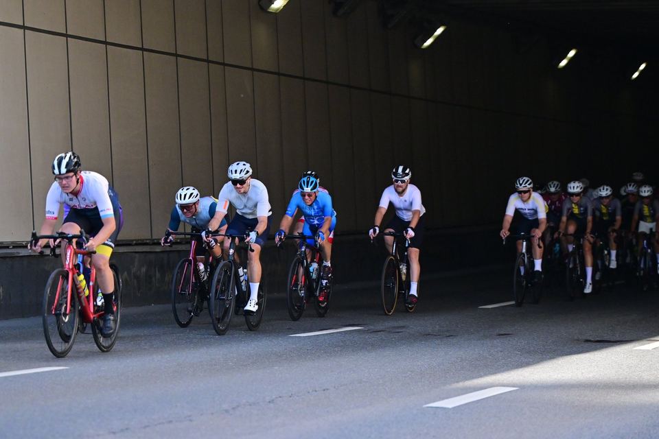Фото dd3e94cb954646ab94d5d37ee0625fa1 с события Cyclingrace Вечернее Садовое