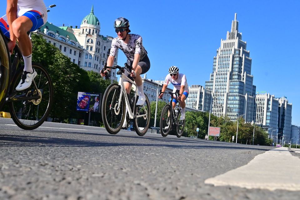 Фото 0845a33aa570414ea3be2b21ccced335 с события Cyclingrace Вечернее Садовое