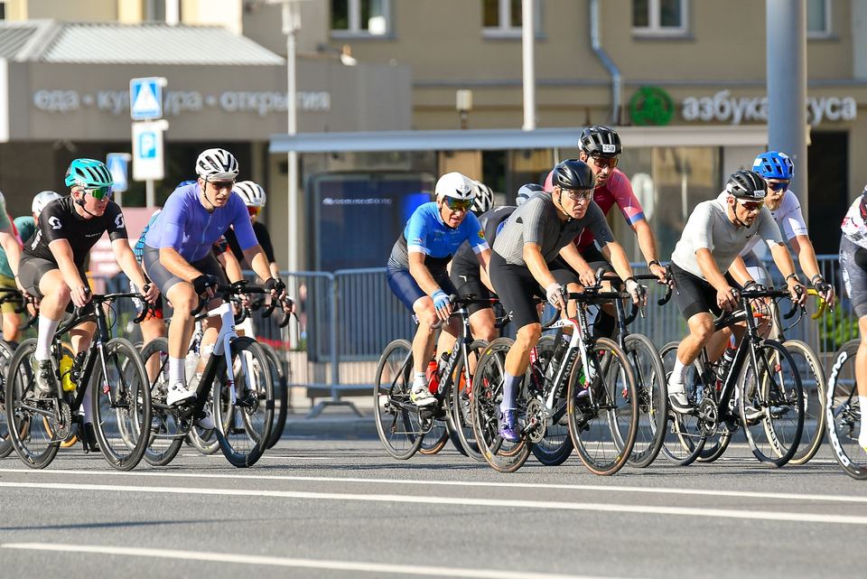 Фото a425f4adefd9468e8582b998a24f43f7 с события Cyclingrace Вечернее Садовое