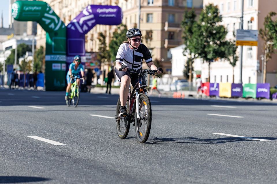 Фото a33f6e3312144a2782029ef118ab569a с события Cyclingrace Вечернее Садовое