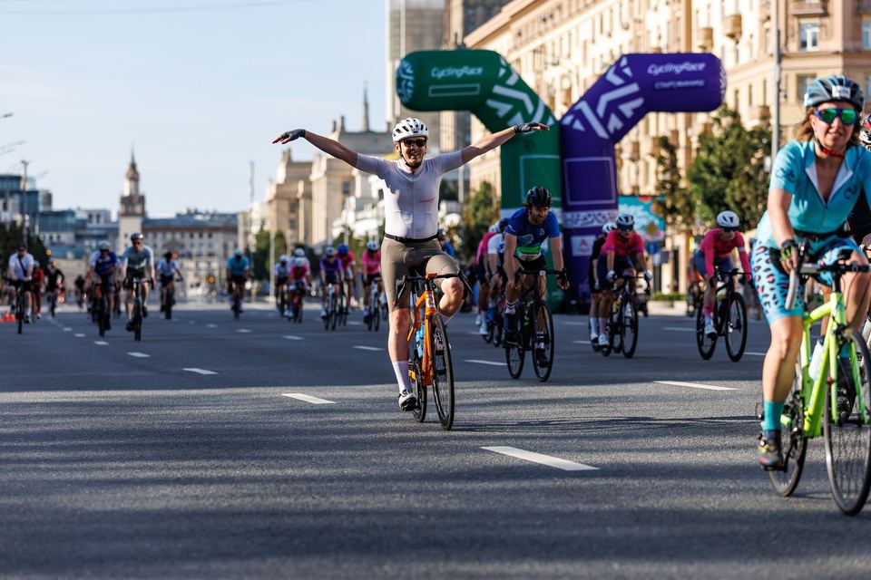 Фото 894e5ebc16b145a39b60df973c9fbd77 с события Cyclingrace Вечернее Садовое