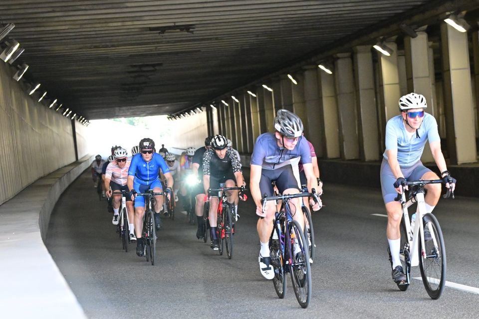Фото 4cdf3627876a455eabec43ddecc3f2d7 с события Cyclingrace Вечернее Садовое