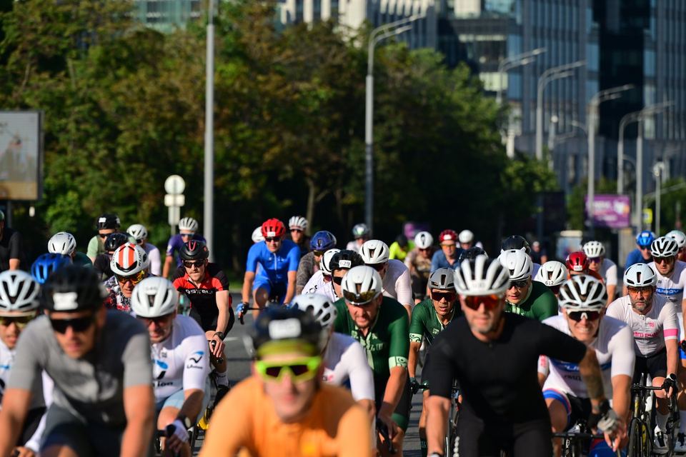 Фото f2e94dc34f784dbebfa8a37bc05bbde4 с события Cyclingrace Вечернее Садовое